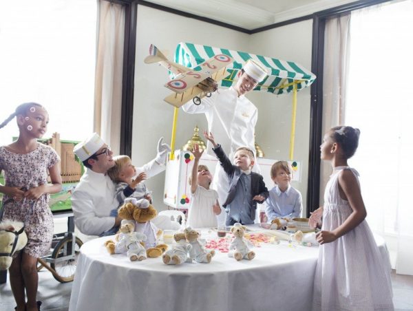 Family activities that combine culture, cuisine and creativity