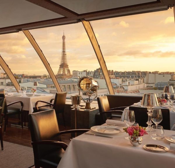 Top tips on romantic dinners from The Peninsula Paris