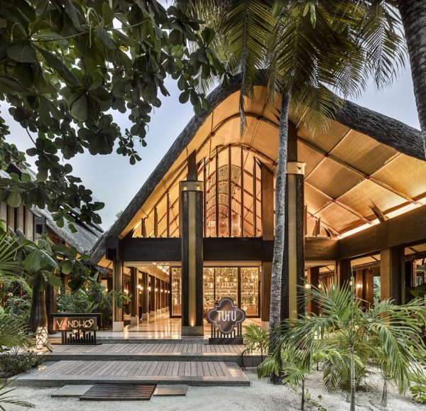 JOALI Maldives introduces new culinary arts and F&B Director